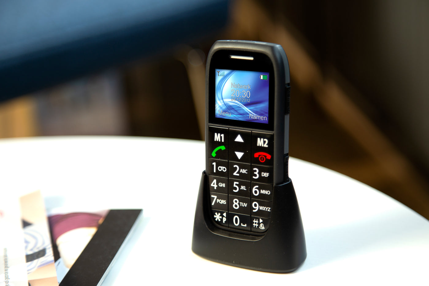 Fysic FM-7500 - Eenvoudige mobiele telefoon voor senioren met SOS paniekknop, zwart