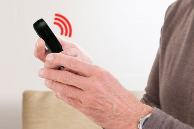 Fysic FXA-100 - SOS paniekknop met GPS tracker voor senioren, zwart