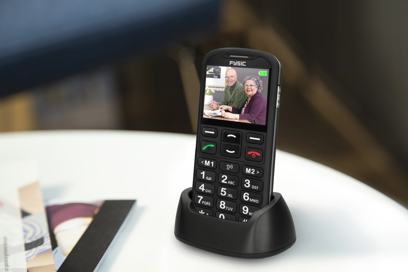 Fysic F10 - Eenvoudige mobiele telefoon voor senioren met SOS paniekknop, zwart